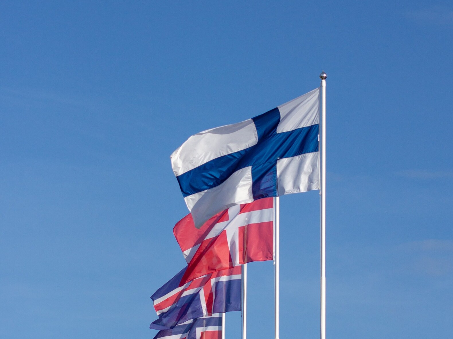 フィンランド国旗の画像